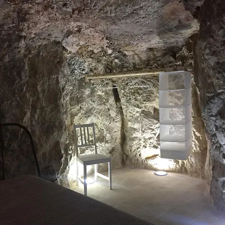 La Grotta Degli Aranci * Scicli